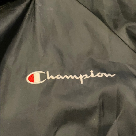 Members Only- Champion - Picture 4 of 5